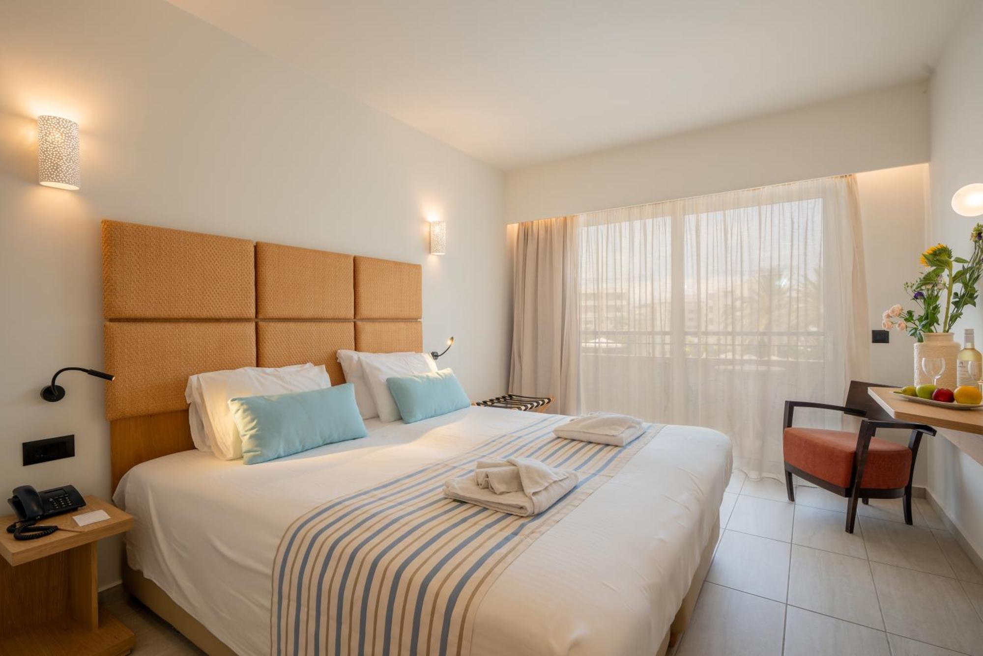 Minos Hotel レティムノ エクステリア 写真